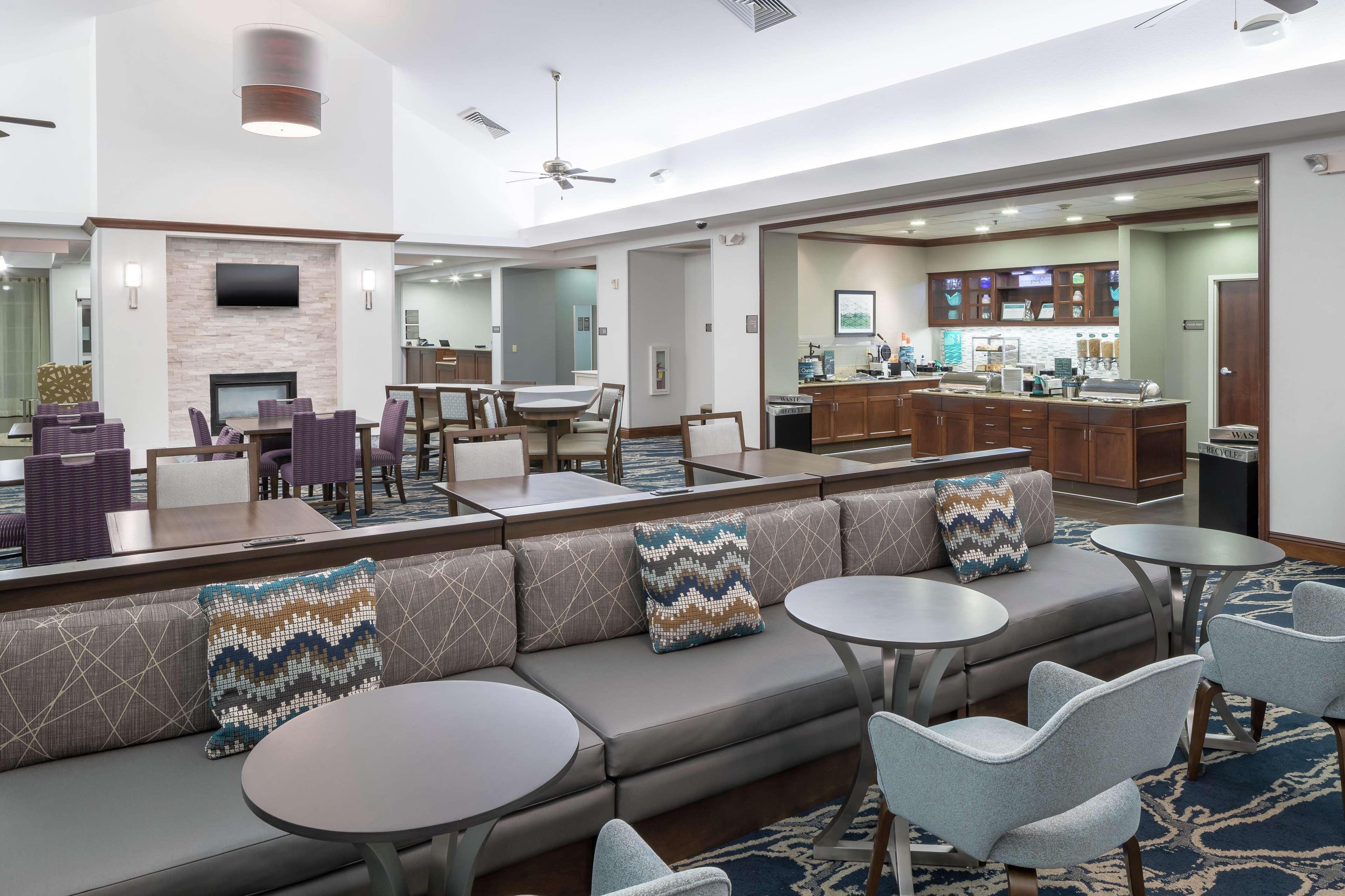 Homewood Suites By Hilton Fresno Airport/Clovis Exteriör bild
